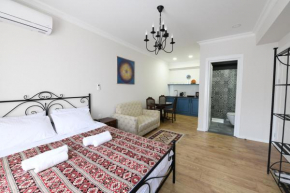 Batoni Apartments